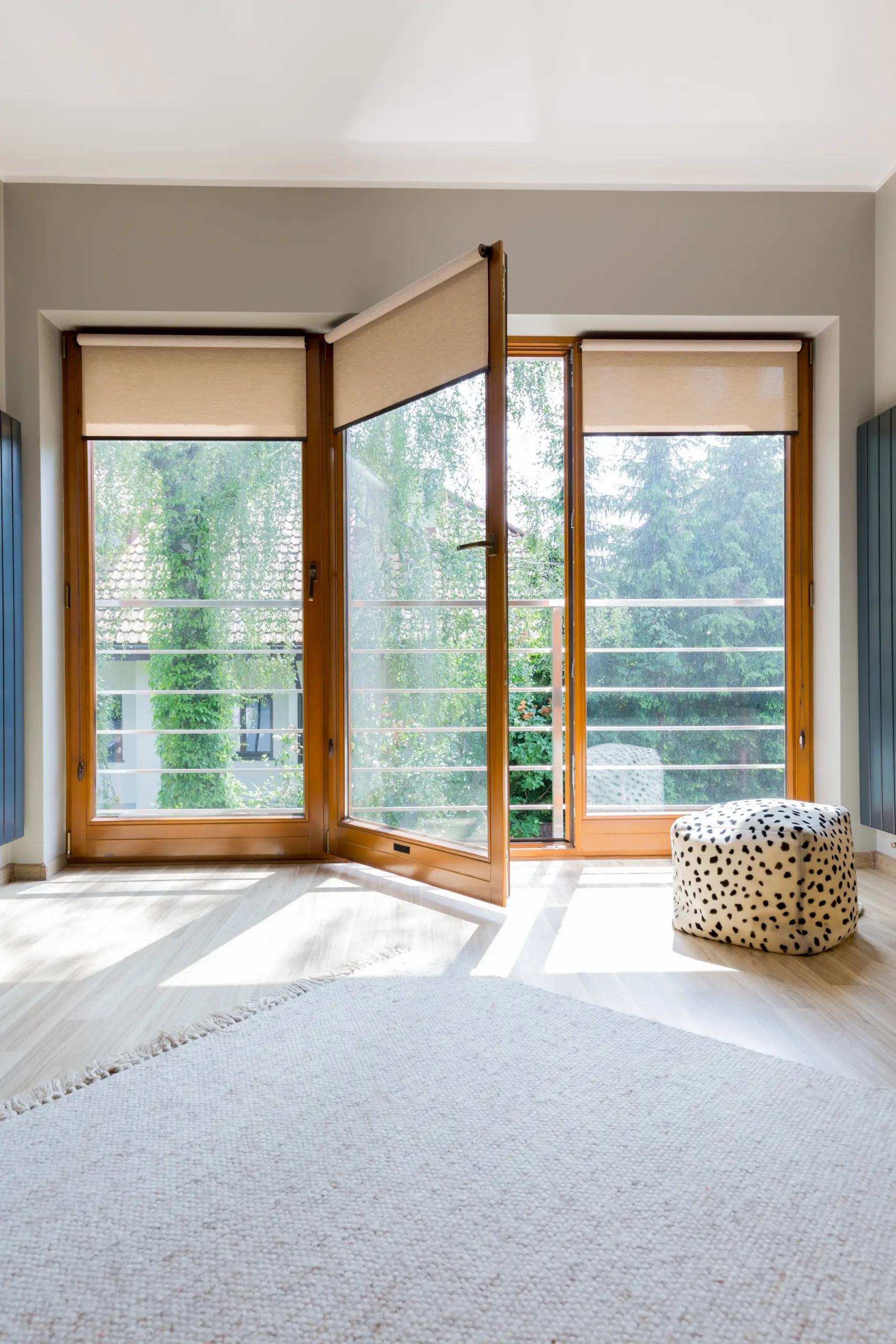 cozy room with rug and pouf 2024 10 19 01 06 57 utc scaled